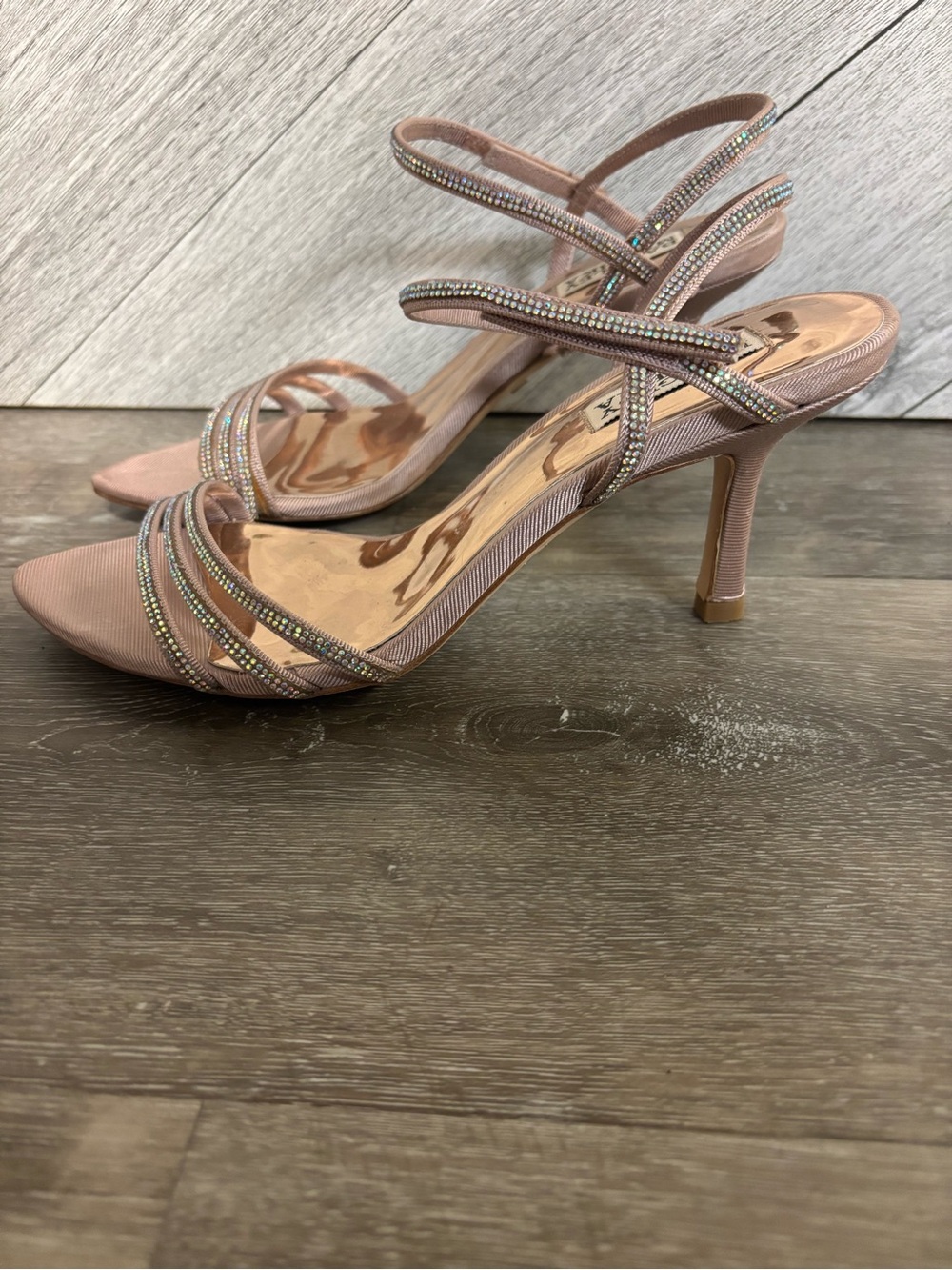 Badgley Mischka | Dessa Embellished Sandal Kitten Heel Bridal Blush Pink Size 8 - Picture 6 of 11